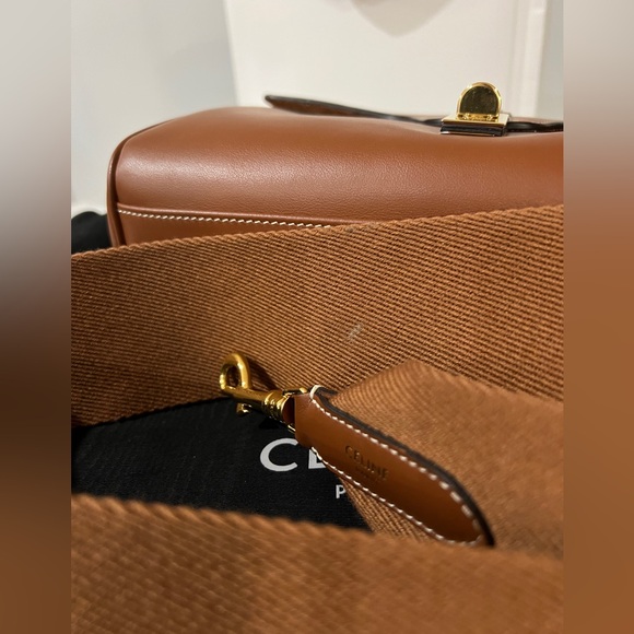 CELINE Teen Soft 16 Smooth Calfskin Tan - Picture 4 of 10